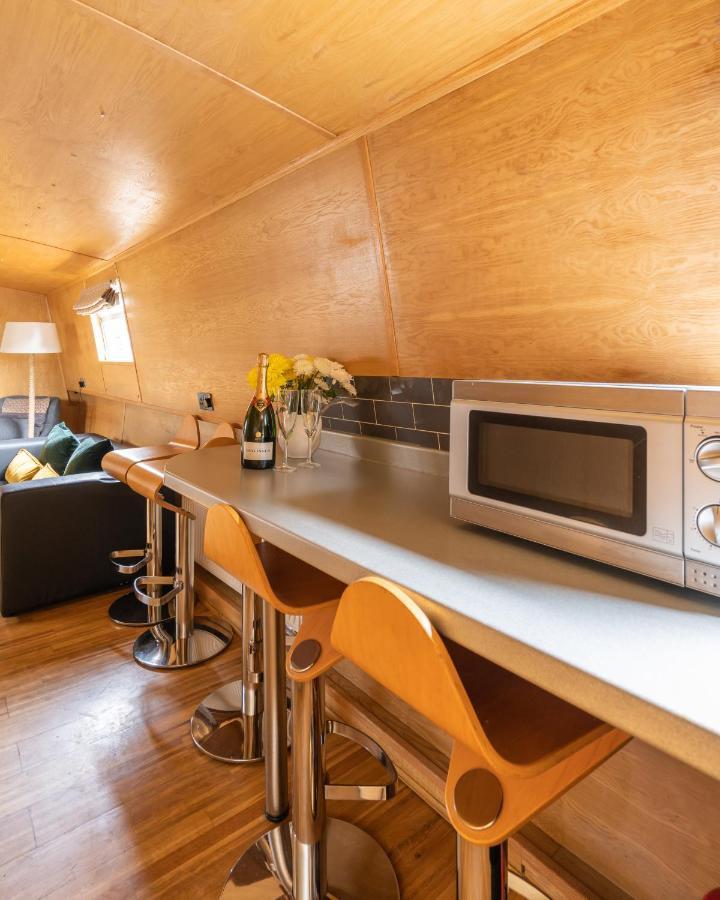 Bateau-hôtel - Houseboats